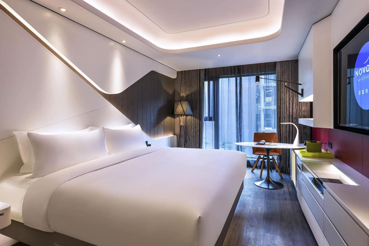 Kamar Deluks, 1 Tempat Tidur King | Minibar, kedap suara, setrika/meja setrika, dan Wi-Fi gratis