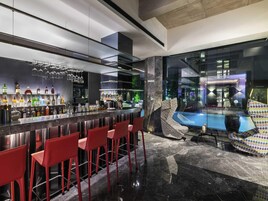 Bar (en la propiedad)