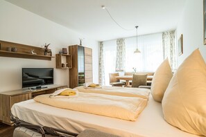 1 bedroom, internet, bed sheets, wheelchair access