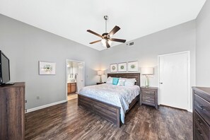 3 bedrooms, free WiFi, bed sheets