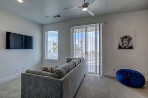 TV, Netflix, streaming services, offices - The Lofts #38 | Townhome Pool Resort (Saint George)