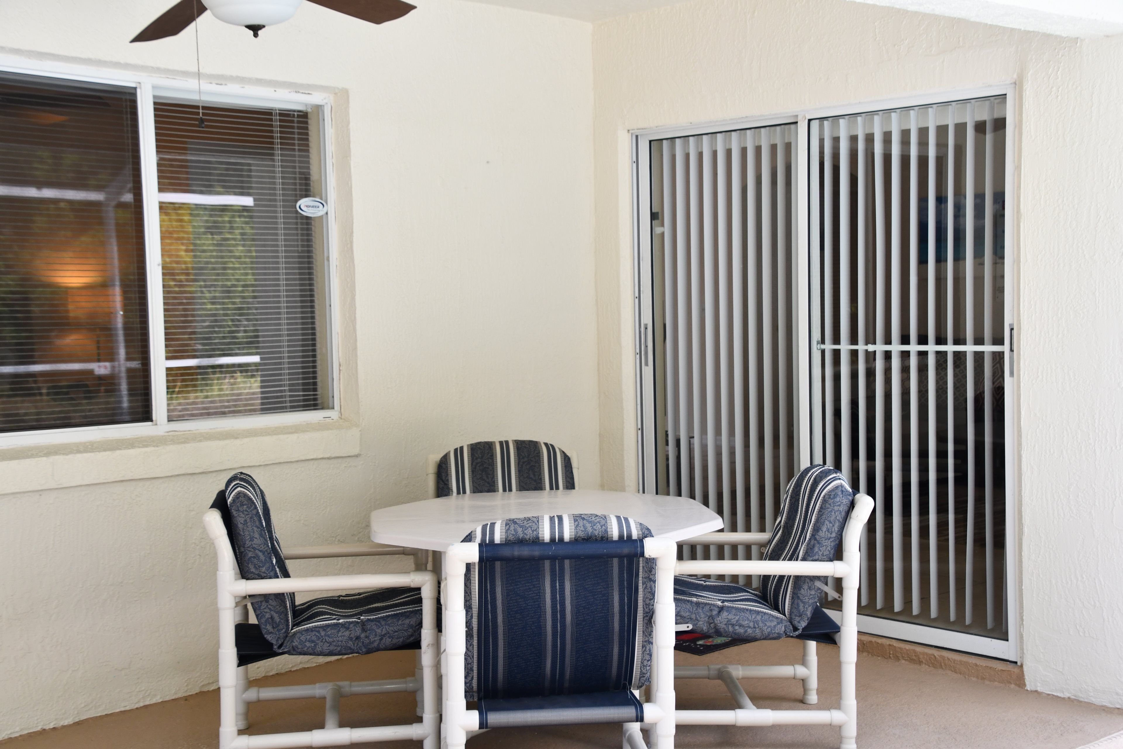 Perfect Family Villa with Private Pool and featured Gameroom minutes away from Disney!