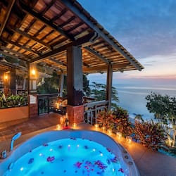 Junior Suite Jacuzzi Seaview | 1 bedroom, minibar, in-room safe, desk