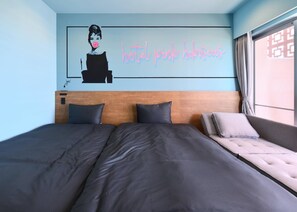 Kamar Twin (with Sofabed) | Meja kerja, kedap suara, dan Wi-Fi gratis