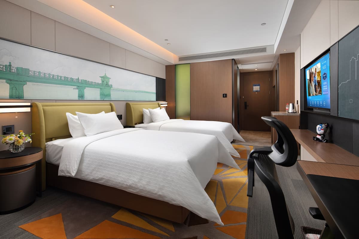 Minibar, desk, laptop workspace, blackout curtains