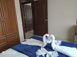 Departamento estándar, con acceso para personas discapacitadas | 1 habitación, ropa de cama de alta calidad y escritorio 