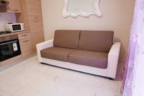 公寓, 2 间卧室 (3) | 起居区 | 液晶电视