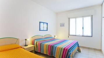 2 bedrooms