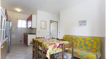 Appartamento, 2 camere da letto (2) | Area soggiorno | TV LCD