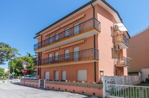Fachada del alojamiento