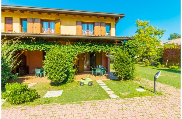 Front of property - Appartamenti Borgo Stella Marina (San Michele al Tagliamento)