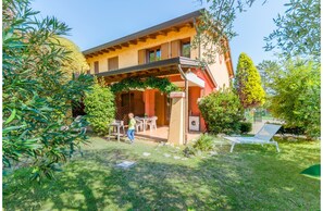 Garden view - Appartamenti Borgo Stella Marina (San Michele al Tagliamento)