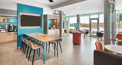 avid hotel Nashville Airport by IHG