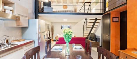 Apartment, 1 Bedroom | Private kitchen | Full-size fridge, microwave, stovetop, cookware/dishes/utensils