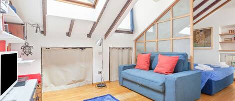 Apartment, 1 Schlafzimmer | Wohnbereich | Flachbildfernseher