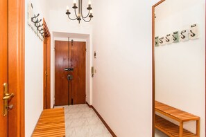 Hallway - Principe Railway Station Flat (Genoa)