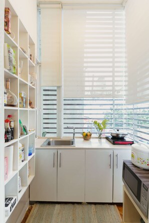 Frigorífico y microondas