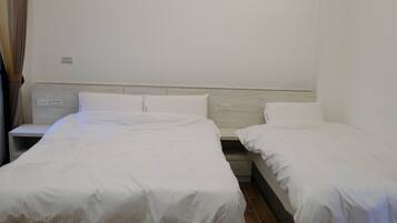 Ropa de cama de alta calidad, colchones Select Comfort y escritorio