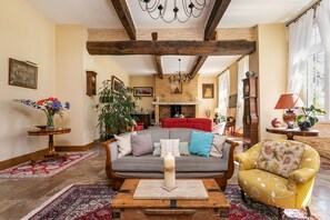 Interior - Domaine de Rambeau (Castelmoron-sur-Lot)