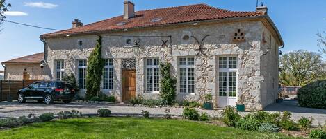 Voorkant van accommodatie