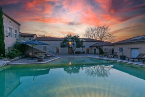 Outdoor pool, sun loungers