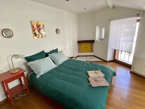 2 habitaciones, cuna de viaje, wifi y ropa de cama 