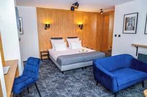 Superior Δωμάτιο | Γραφείο, χώρος εργασίας για λάπτοπ, σίδερο/σιδερώστρα, δωρεάν Wi-Fi 