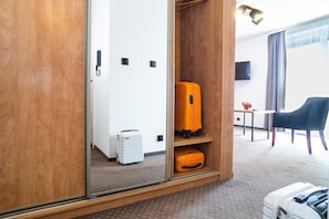 Habitació superior | 1 dormitori, escriptori i espai de treball apte per a portàtils