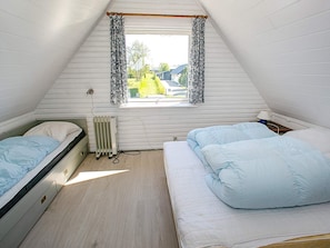 House | 3 bedrooms - 6 Person Holiday Home in Bogense (Bogense)