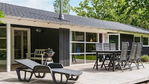 House | Exterior - Cozy Family Cottage - By Traum Ferienwohnungen (Hemmet)