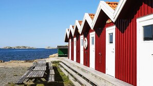 Exterior - Holiday Home in Öckerö (Öckerö)