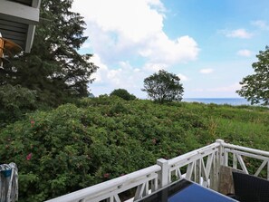 House | Water view