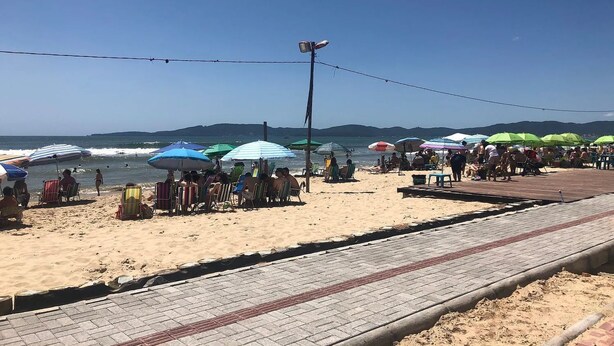 On the beach - Apto Pé na Areia (Itapema)