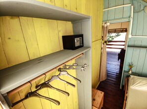 Deluxe Tent | 2 bedrooms, desk, cribs/infant beds, free WiFi - Sunflower Camping (Novigrad)