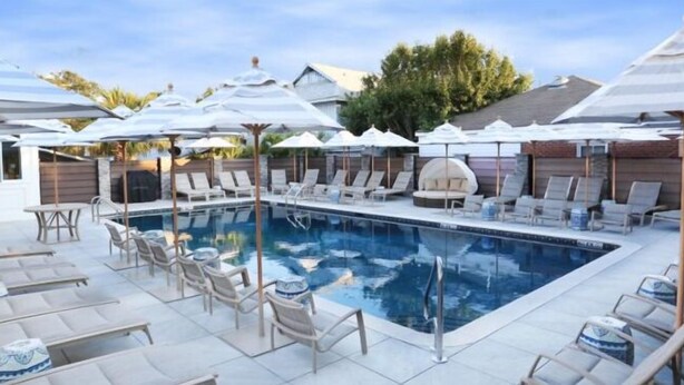 Appartamento, 2 letti queen (Broughton Retreat) | Piscina | Piscina all'aperto