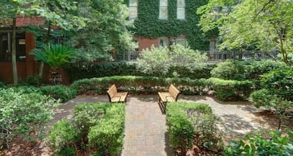 Southern Charm on Liberty