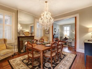 Condo, Multiple Beds (Luxury on Lincoln) | Private kitchen