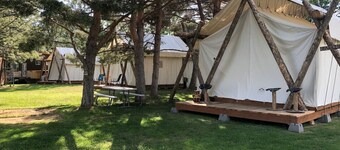 Pet Friendly Wild West Luxury Glamping tent