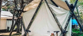 Pet Friendly Wild West  Luxury Glamping tent