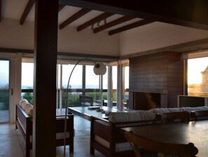 Private kitchen - Best Villa in Manantiales (Punta del Este) (El Chorro)