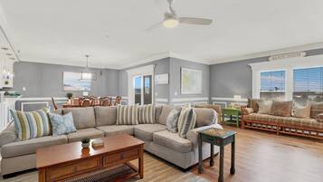 Condo, Multiple Beds (Silver Seas 303) | Living area