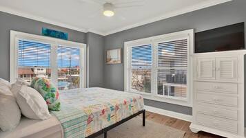 Condo, Multiple Beds (Silver Seas 303) | 2 bedrooms