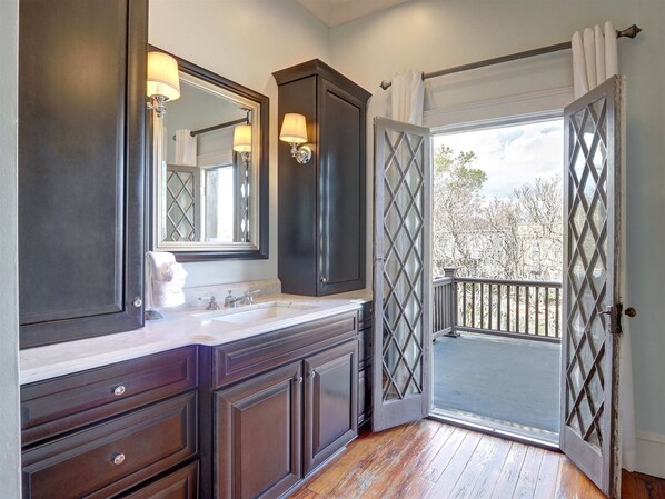 Condo, Multiple Beds (Southern Elegance Main House) | Bathroom