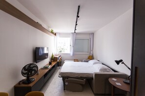 Apartment, 1 Bedroom | Free WiFi, bed sheets - Studio Jardins (São Paulo)