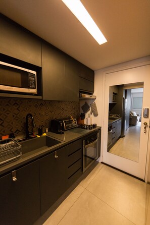 Apartment, 1 Bedroom | Private kitchen