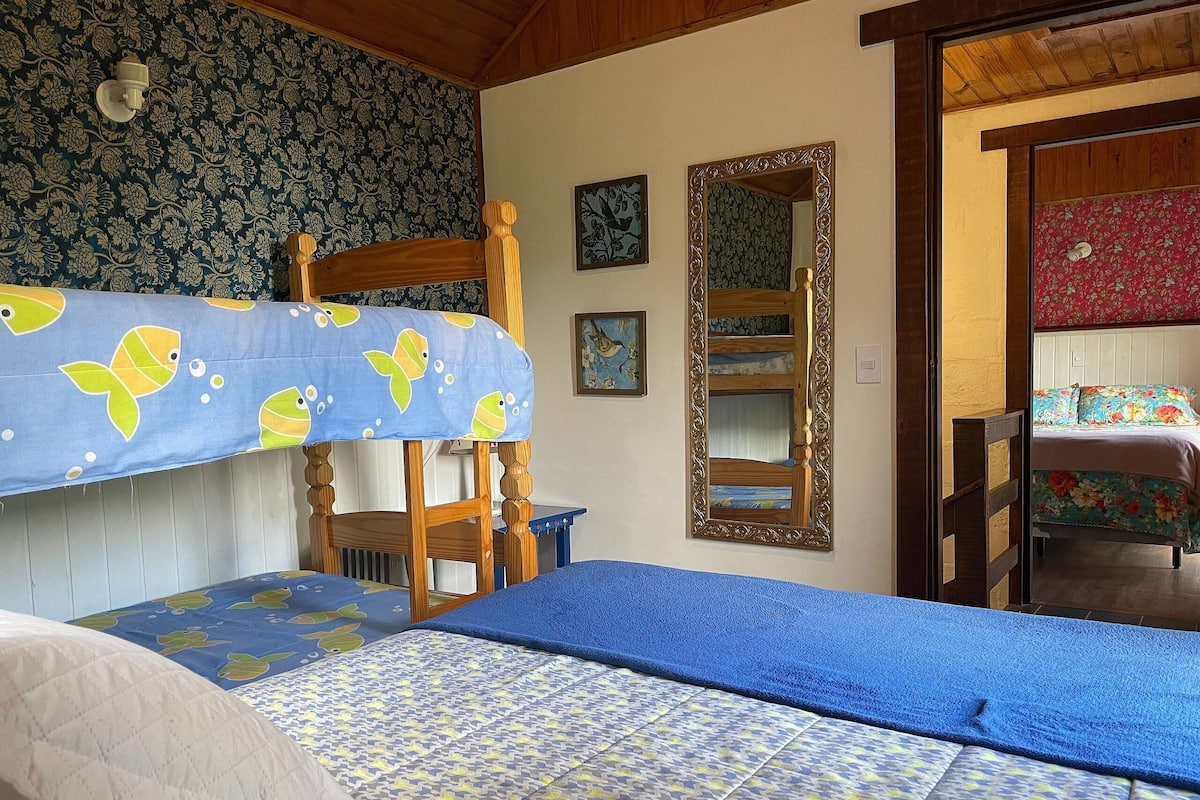 Chalet (Azaléia) | 3 dormitorios, wifi gratis, ropa de cama