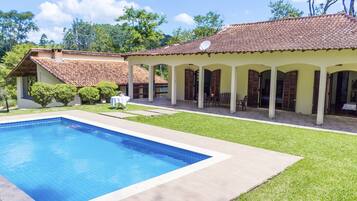 Outdoor pool, sun loungers