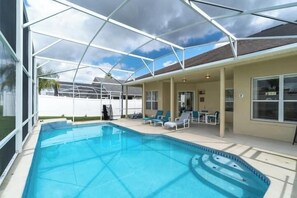 A heated pool - Fun Family Escape: 6 BR Oasis w/Private South-Facing Pool! (Davenport)