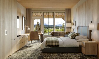 Egyptian cotton sheets, premium bedding, down duvets, pillow-top beds