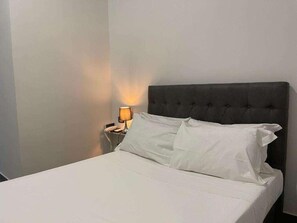 Room - Jazz Hotel (Naples)